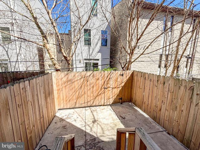 1439 S TAYLOR ST, Philadelphia, PA 19146