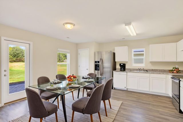 147 bennett dairy Road, Spartanburg, SC 29307