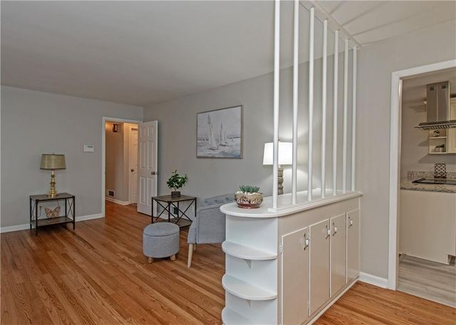 656 Bolton NW Road, Atlanta, GA 30331