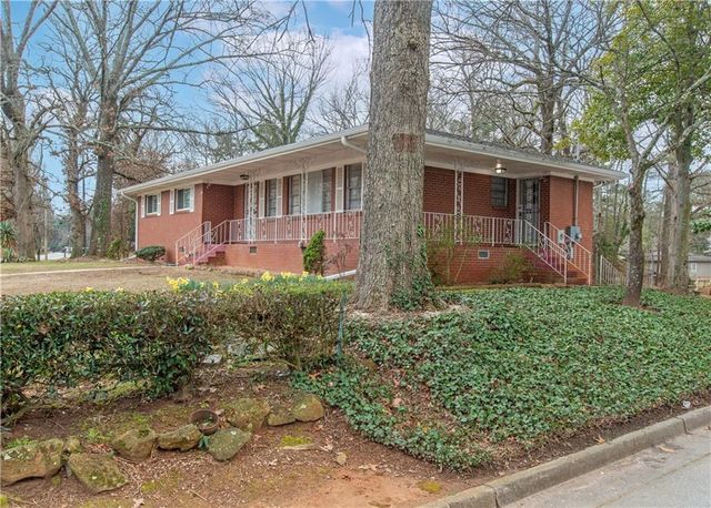 656 Bolton NW Road, Atlanta, GA 30331
