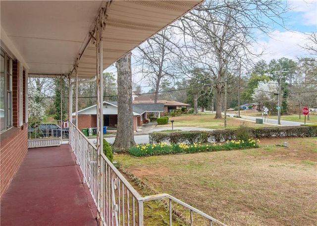 656 Bolton NW Road, Atlanta, GA 30331