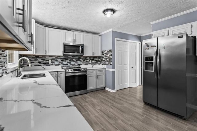 457 Casey Ct, Lawrenceville, GA 30046