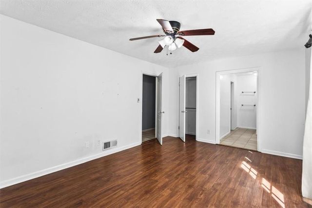 457 Casey Ct, Lawrenceville, GA 30046