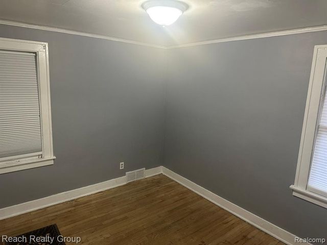 21662 Bennett Street, Detroit, MI 48219