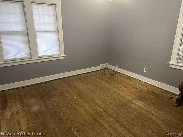 21662 Bennett Street, Detroit, MI 48219