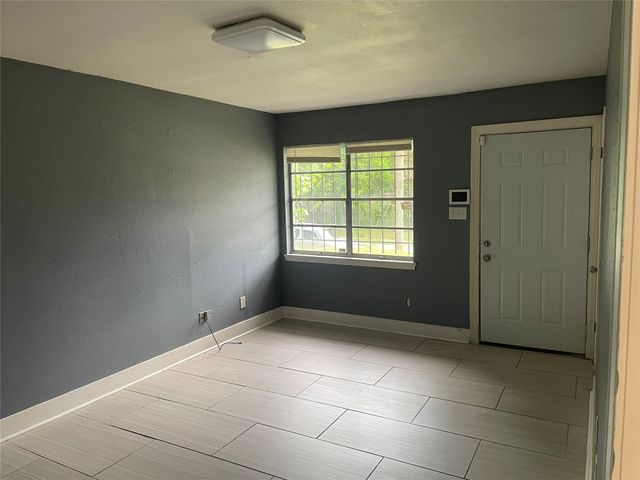 2423 Stonewall Street, Shreveport, LA 71103