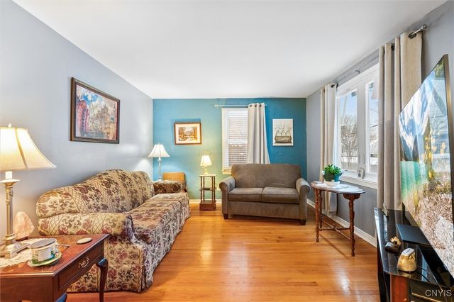 104 Orchard Drive East, Salina, NY 13212