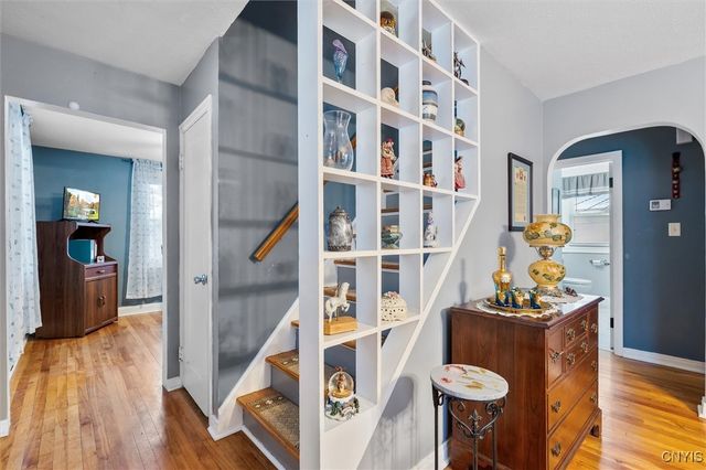 104 Orchard Drive East, Salina, NY 13212