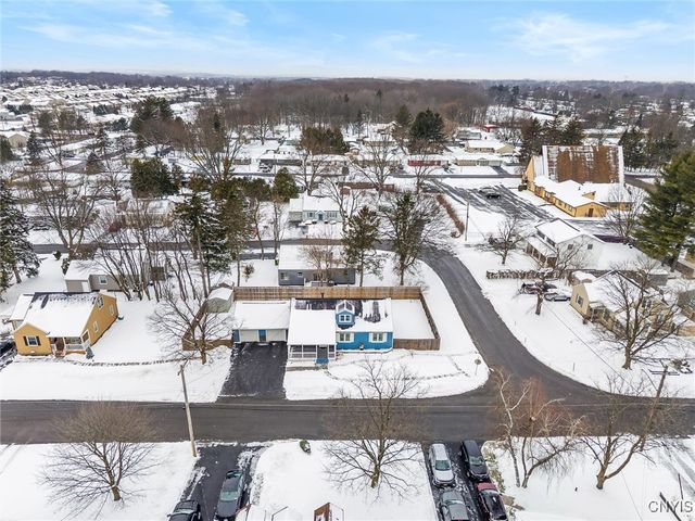 104 Orchard Drive East, Salina, NY 13212