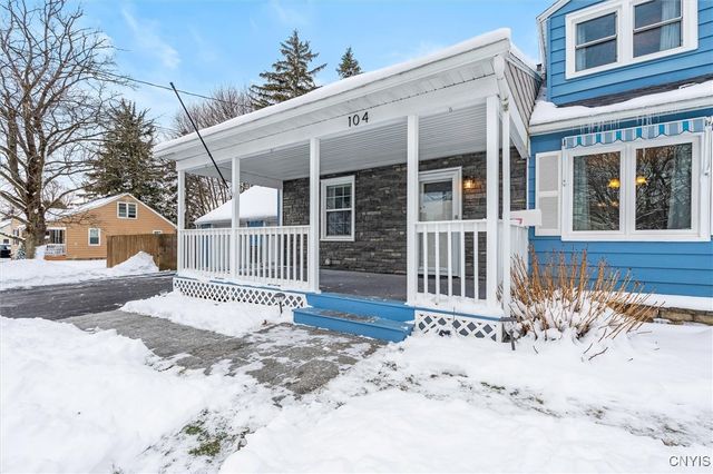 104 Orchard Drive East, Salina, NY 13212