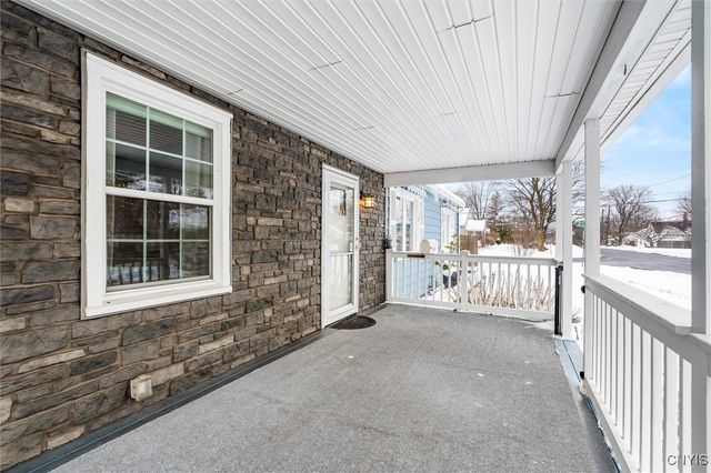 104 Orchard Drive East, Salina, NY 13212