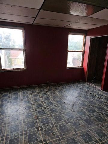 324 Moore Ave, Knoxville, PA 15210