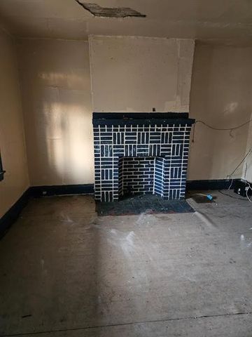 324 Moore Ave, Knoxville, PA 15210