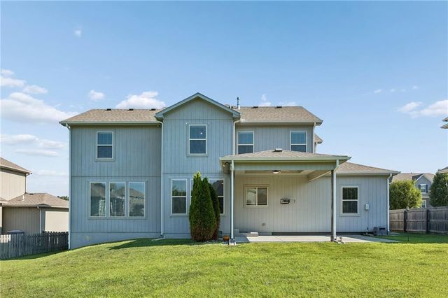 6717 NW 104th Terrace, Kansas City, MO 64154