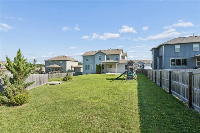 6717 NW 104th Terrace, Kansas City, MO 64154