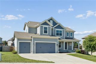 6717 NW 104th Terrace, Kansas City, MO 64154