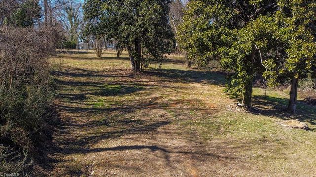 443 S Main Street, Mocksville, NC 27028