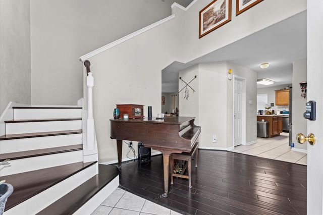 603 Northvalley Drive, Houston, TX 77073