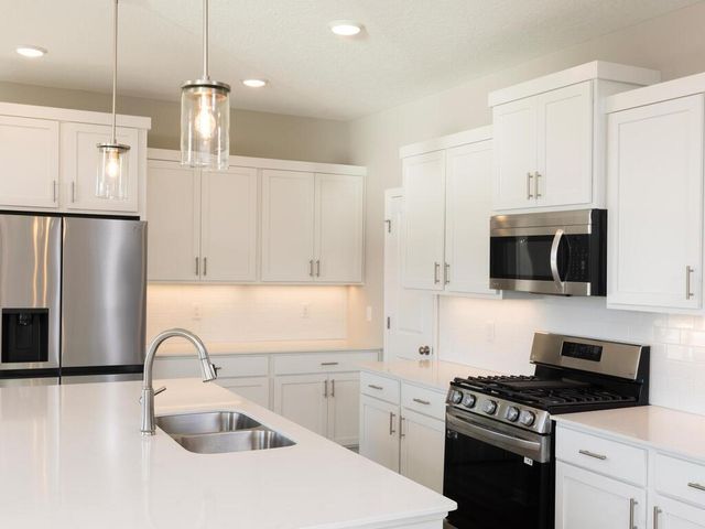 9686 32nd Street NE, Saint Michael, MN 55376