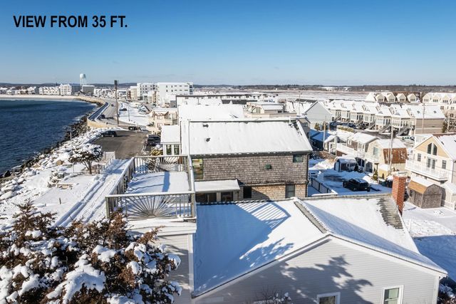 11 Great Boars Head Avenue, Hampton, NH 03842