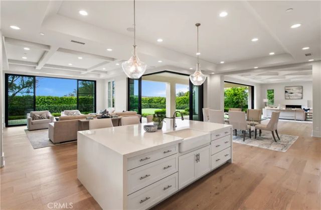 25 Spinnaker, Newport Coast, CA 92657