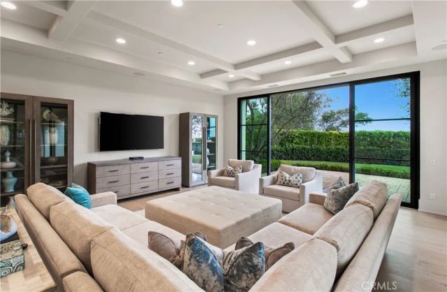 25 Spinnaker, Newport Coast, CA 92657