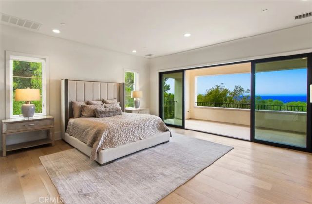 25 Spinnaker, Newport Coast, CA 92657