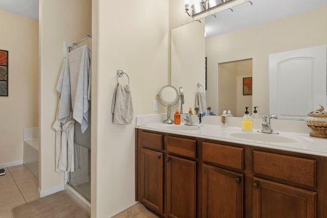 8047 Hall Oak Drive, Houston, TX 77075