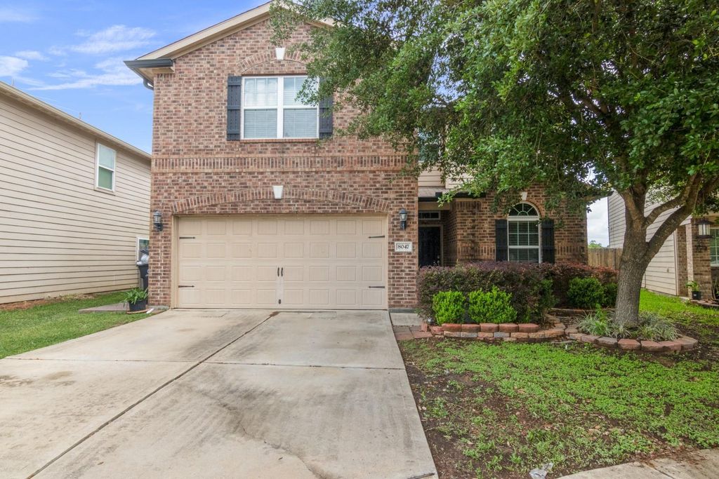 8047 Hall Oak Drive, Houston, TX 77075
