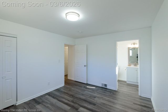 2031 Harmon Avenue, Ypsilanti Charter Township, MI 48198