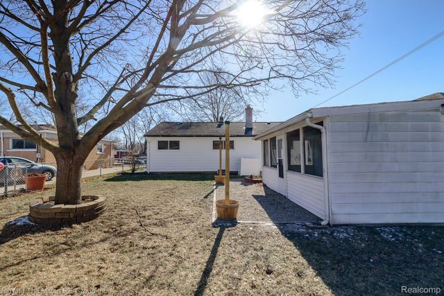 2031 Harmon Avenue, Ypsilanti Charter Township, MI 48198