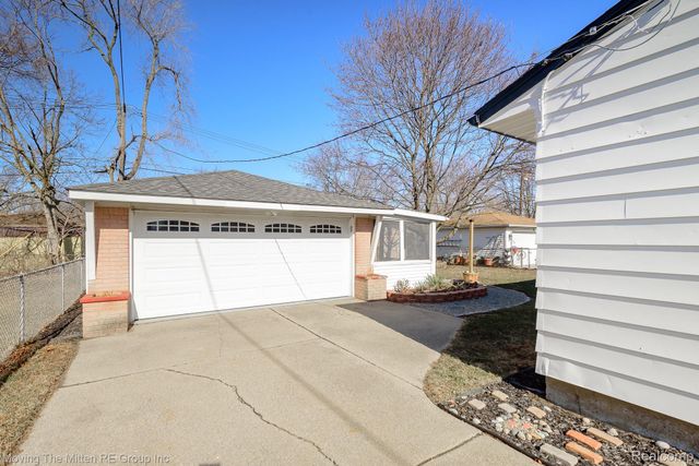 2031 Harmon Avenue, Ypsilanti Charter Township, MI 48198