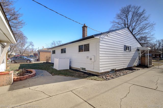2031 Harmon Avenue, Ypsilanti Charter Township, MI 48198