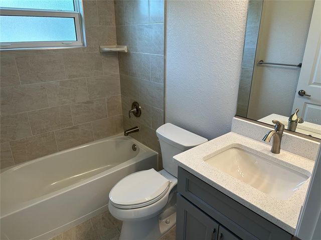 8667 LISA BOULEVARD, North Port, FL 34288