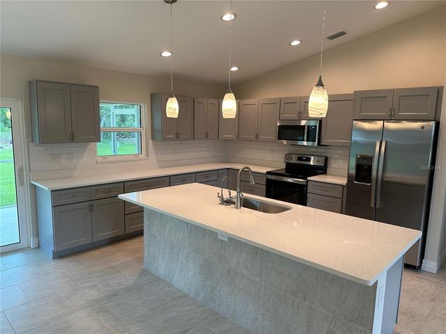 8667 LISA BOULEVARD, North Port, FL 34288