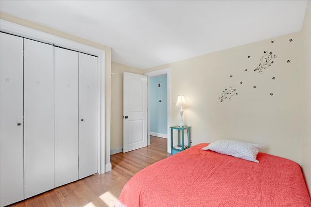 125 Highpoint Road, Marstons Mills, MA 02648