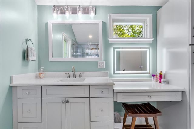 125 Highpoint Road, Marstons Mills, MA 02648
