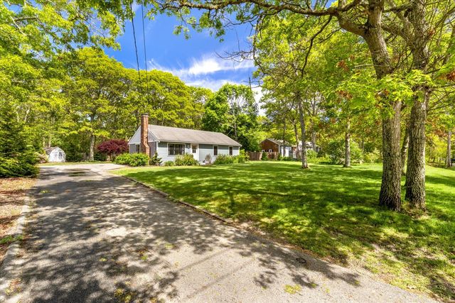 125 Highpoint Road, Marstons Mills, MA 02648