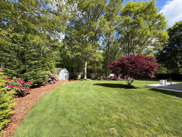 125 Highpoint Road, Marstons Mills, MA 02648