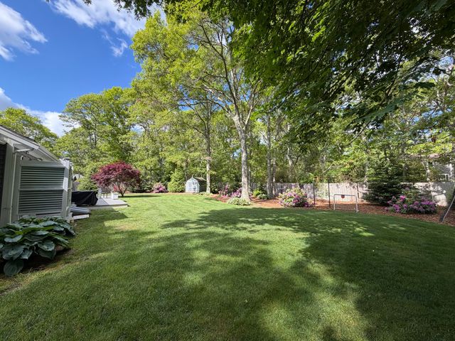 125 Highpoint Road, Marstons Mills, MA 02648