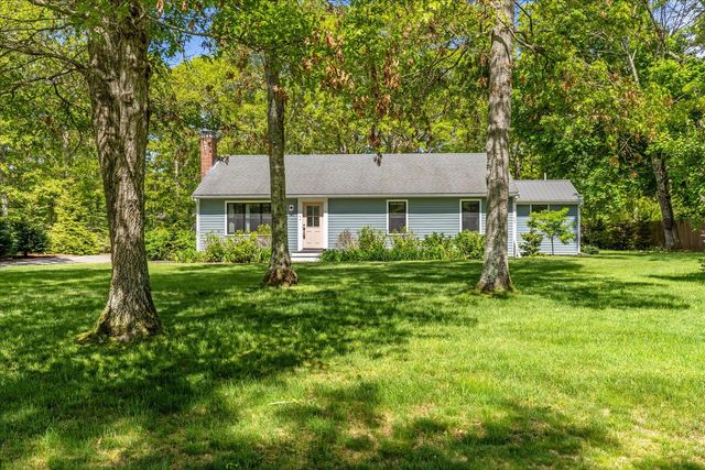 125 Highpoint Road, Marstons Mills, MA 02648