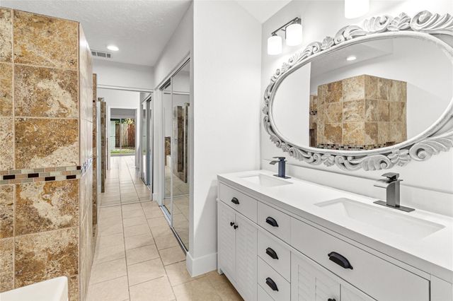 3718 Storm Creek Drive, Houston, TX 77088