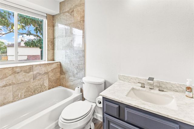 3718 Storm Creek Drive, Houston, TX 77088