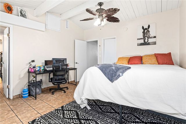 3305 Dwight Street, Bakersfield, CA 93306