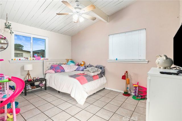 3305 Dwight Street, Bakersfield, CA 93306