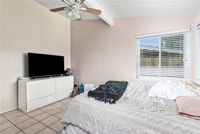 3305 Dwight Street, Bakersfield, CA 93306