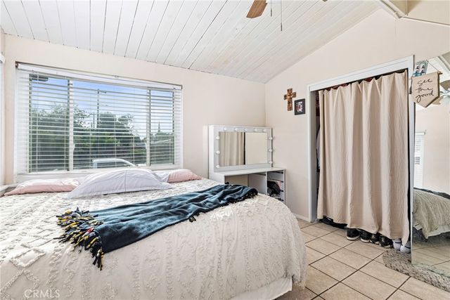 3305 Dwight Street, Bakersfield, CA 93306