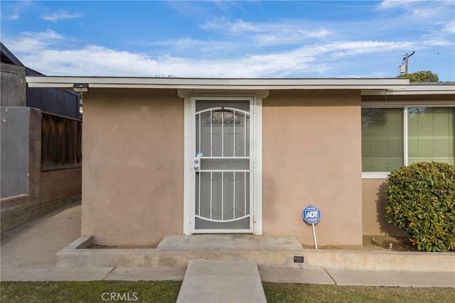3305 Dwight Street, Bakersfield, CA 93306