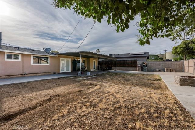 3305 Dwight Street, Bakersfield, CA 93306
