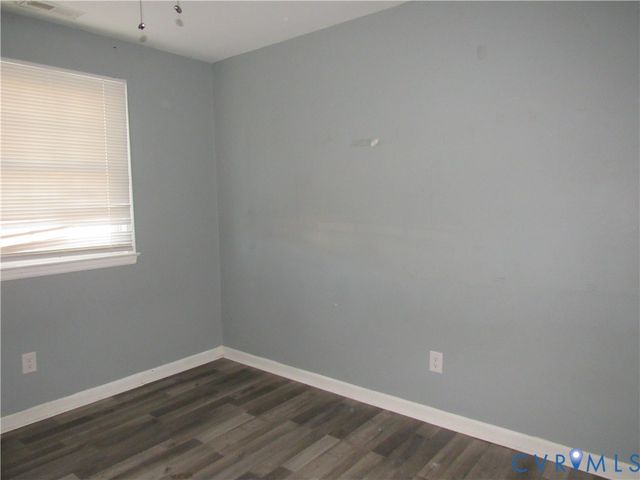 3702 Settlers Ln, Hopewell, VA 23860